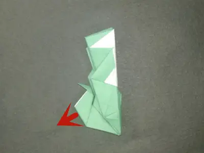 origami-peacock-Step 27