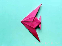 Origami-Tropical-Fish-Step 17
