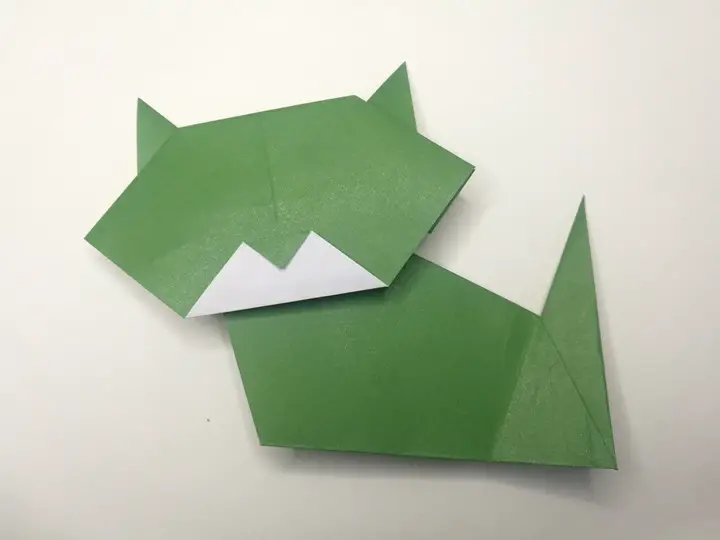 an easy paper cat